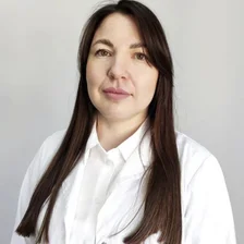 Лещенко Алина Рустамовна