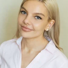 Шильван Анна None