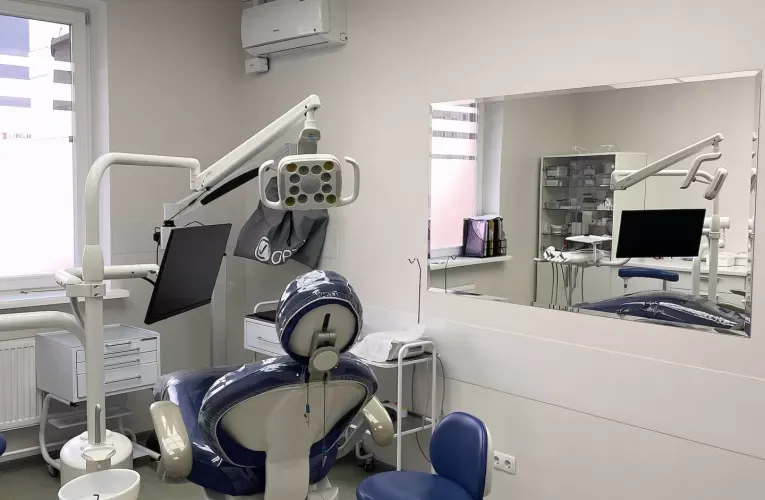 Фото Клиника амбулаторной хирургии Дентистри 8