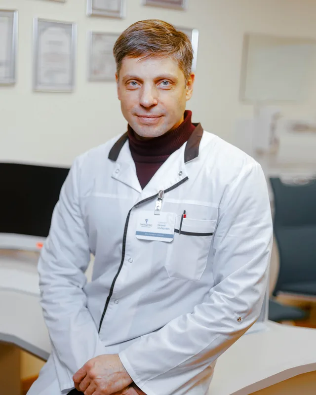 Шеремет Евгений Альбертович, Нарколог